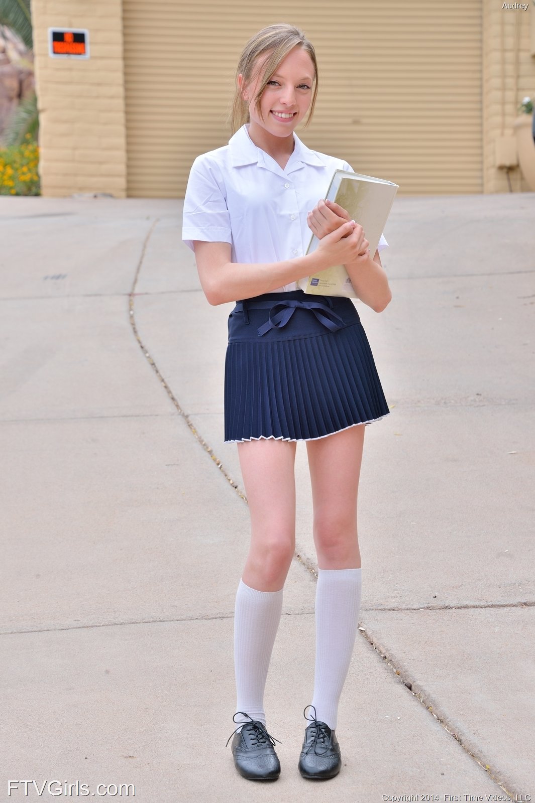 addison sim recommends old upskirts pic