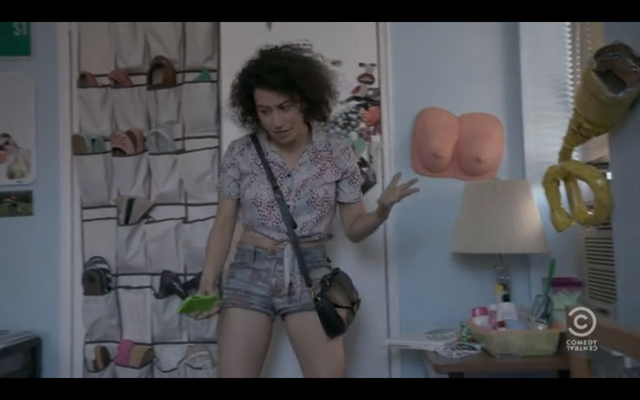 diana gates recommends ilana glazer boobs pic