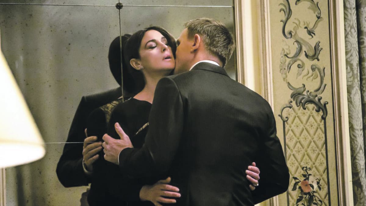 chris dubya recommends Monica Bellucci Sex