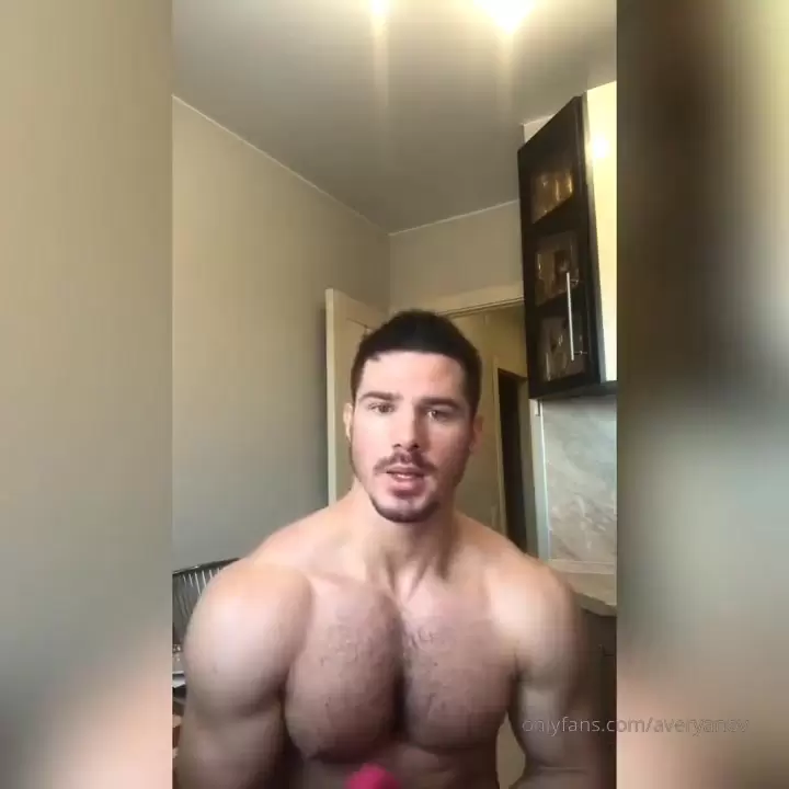 daron mitchell recommends hot buff guys naked pic