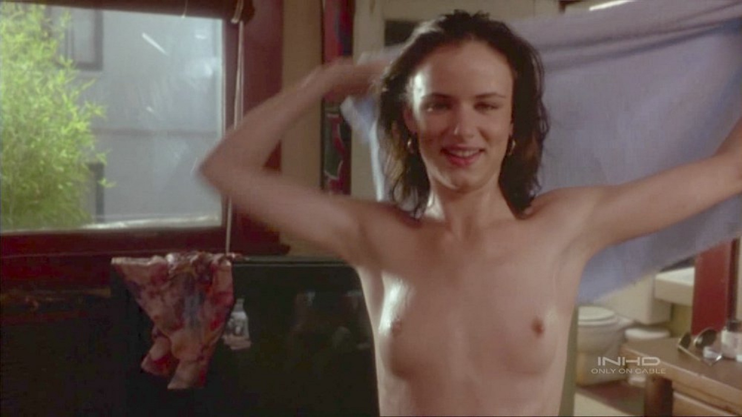 carlito binondo recommends Juliette Lewis Tits