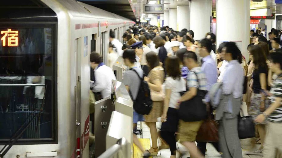 abdul michael recommends japanese subway groping pic