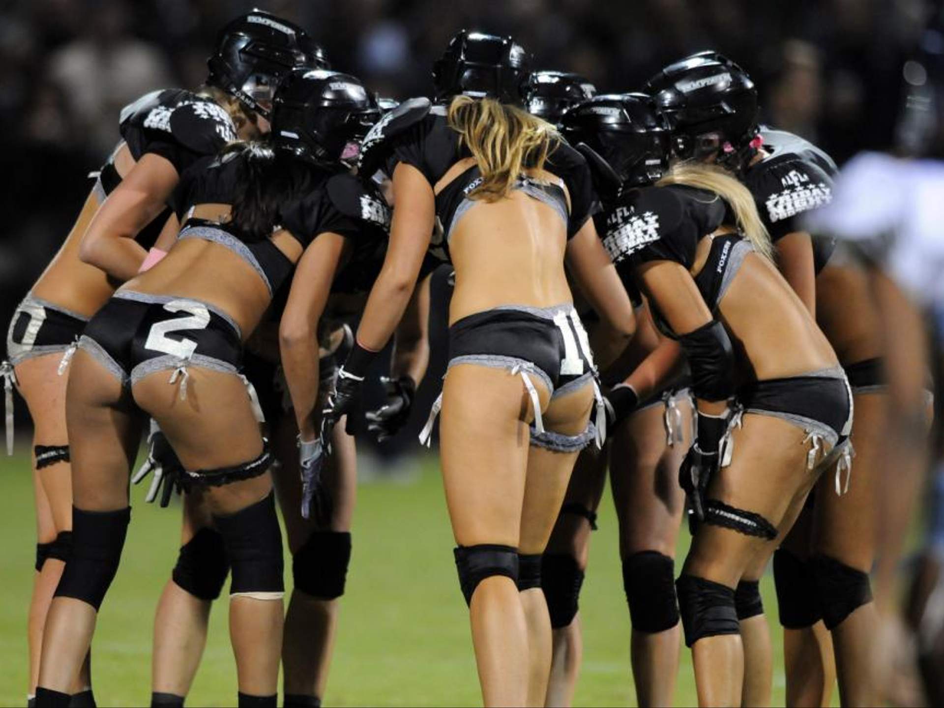 bibby lim share legends football league nude photos