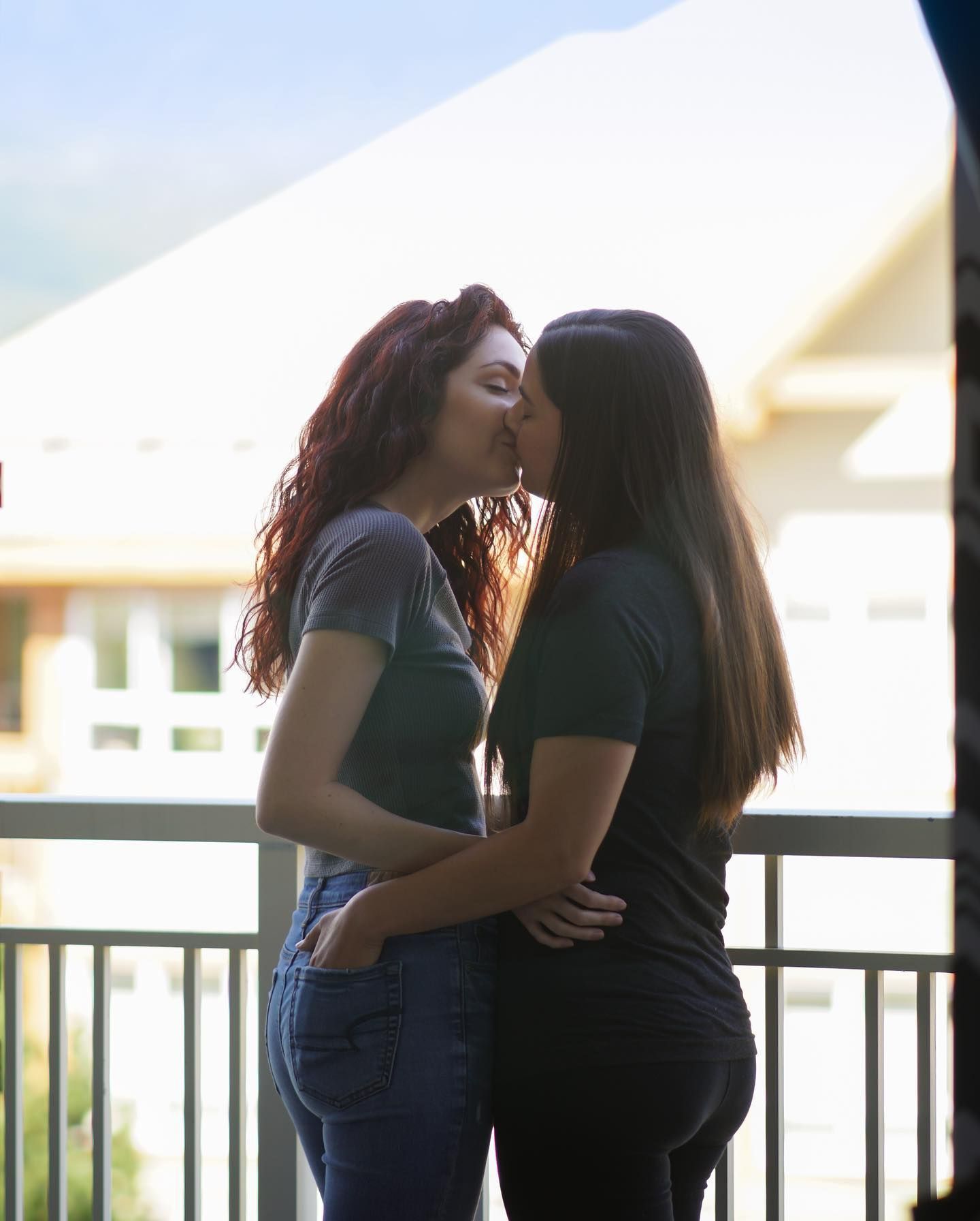 aleia garcia recommends hot lesbians kissing pic