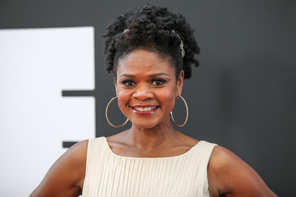 Kimberly Elise Feet tony buff