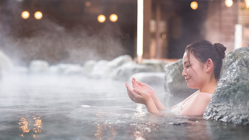 beverly mclinden recommends nude in onsen pic