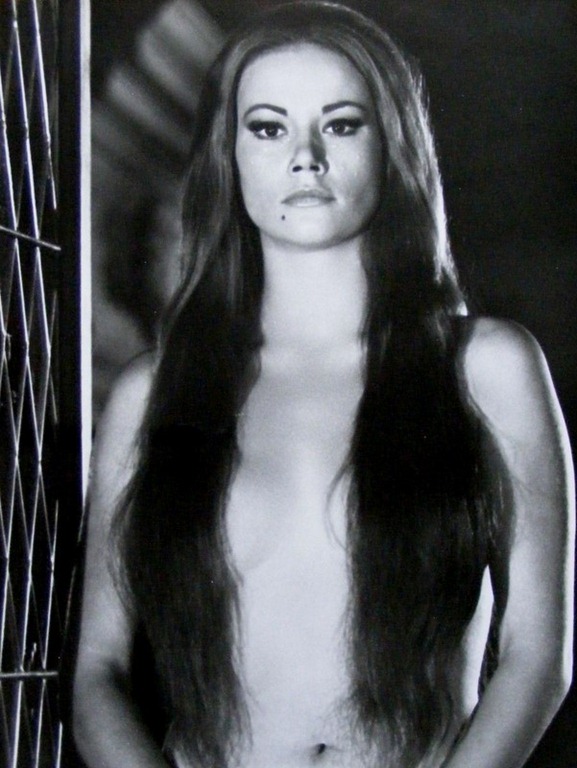 anna soria recommends Claudine Auger Nude