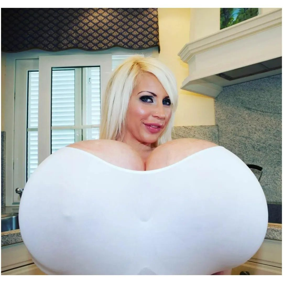 angela rakes recommends worlds largest breasts porn pic