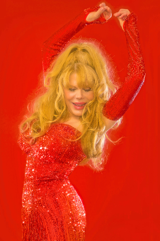 chivon ramsay recommends Charo Tits