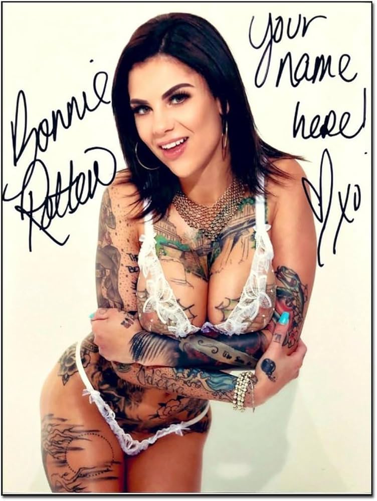 bonnie rotten boobs