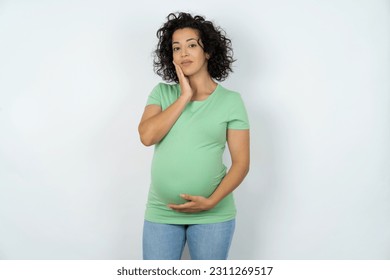 Preggo Fisting rule drawing