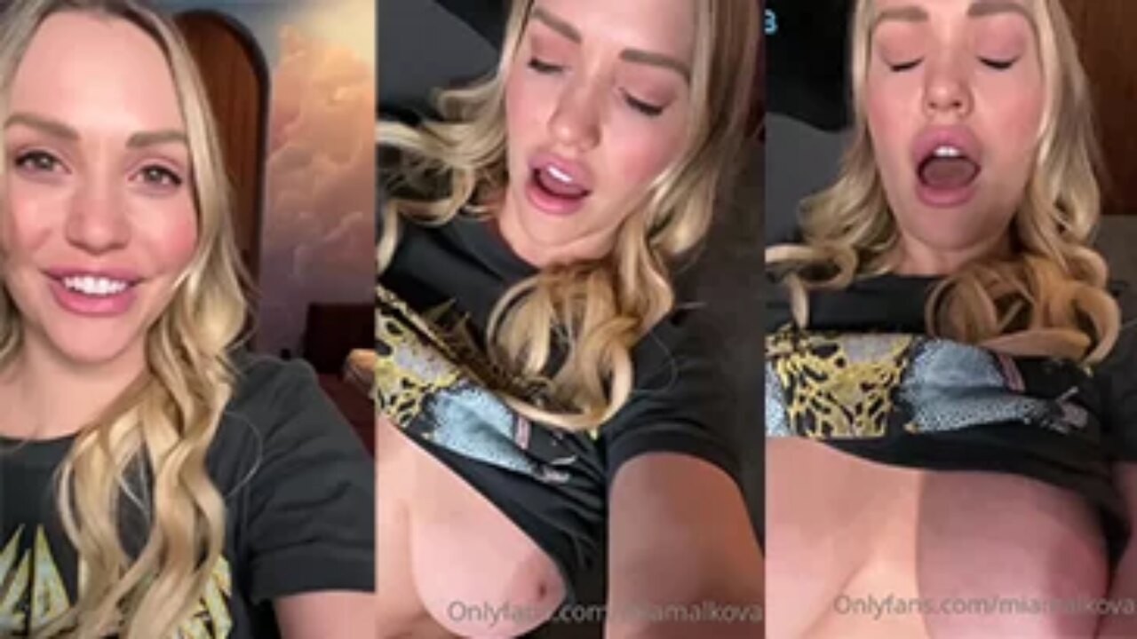 mia malkova orgasm