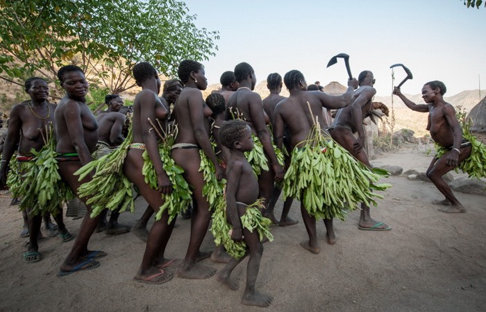 ahmed farhad add african tribe naked photo