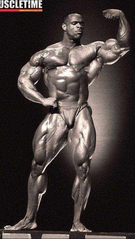 andrew pomroy add bodybuilder penis photo