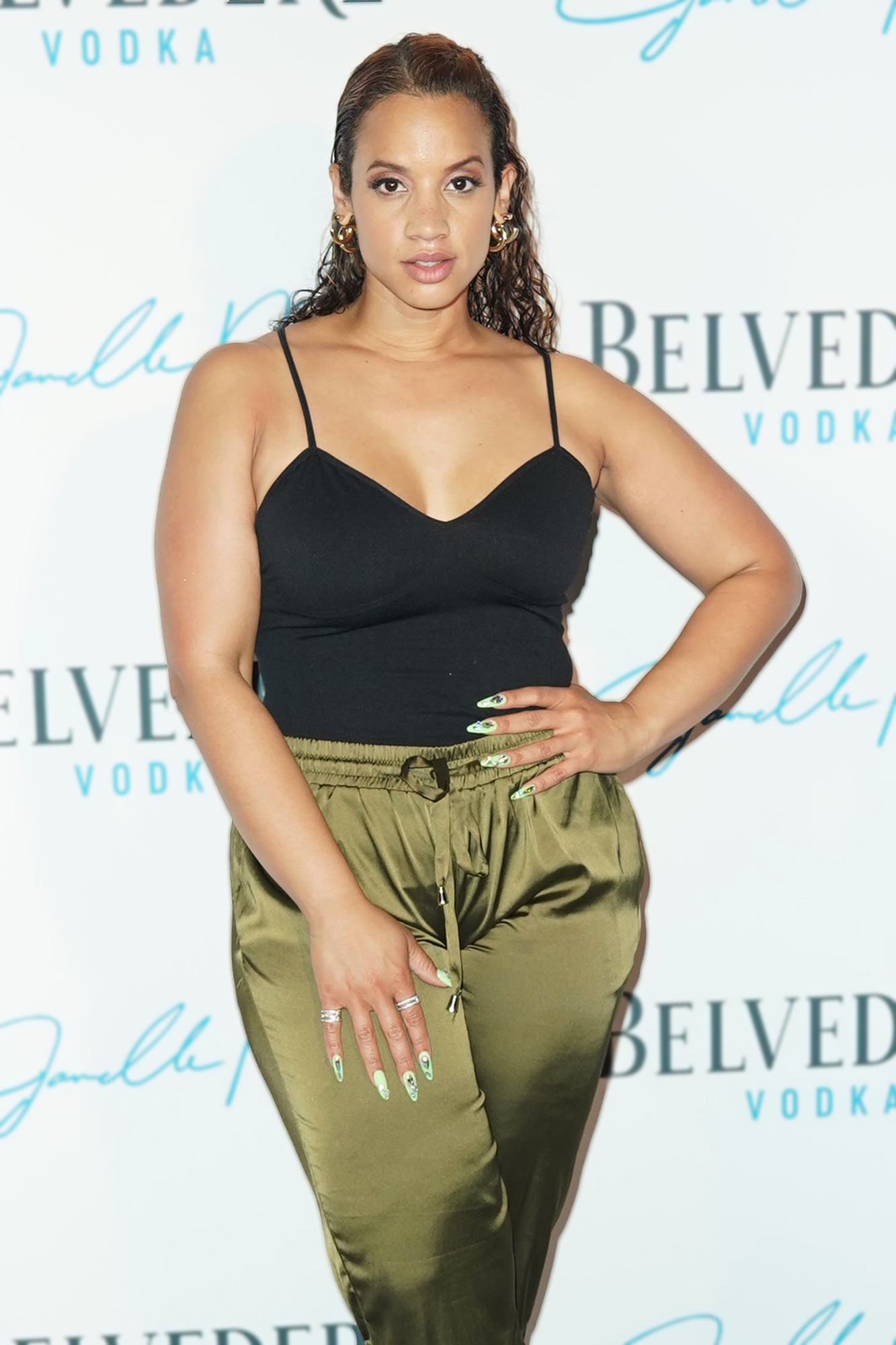 dawn hughes add dascha polanco porn photo