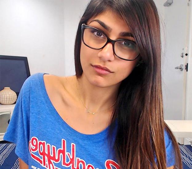 ayman hatoum recommends pornografia mia khalifa pic