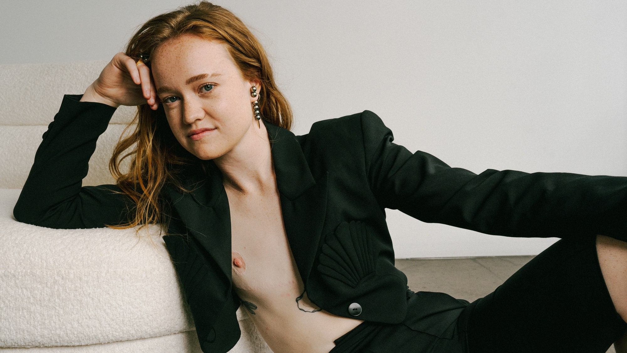 liv hewson nude