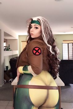 dante mcmillian recommends momokun halloween pic