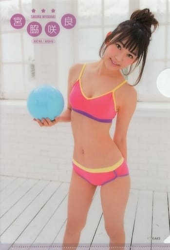 beverly fincher share sakura miyawaki bikini photos