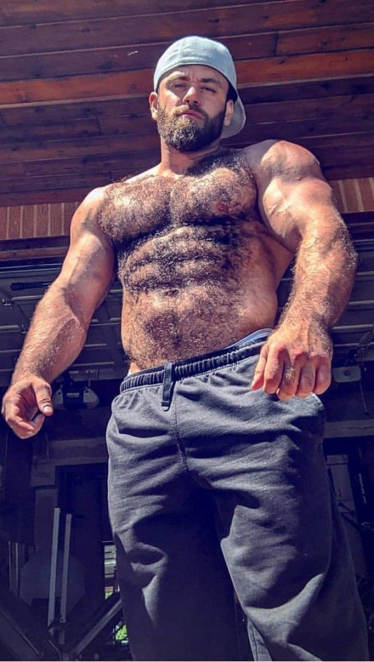 hairy men tumbler