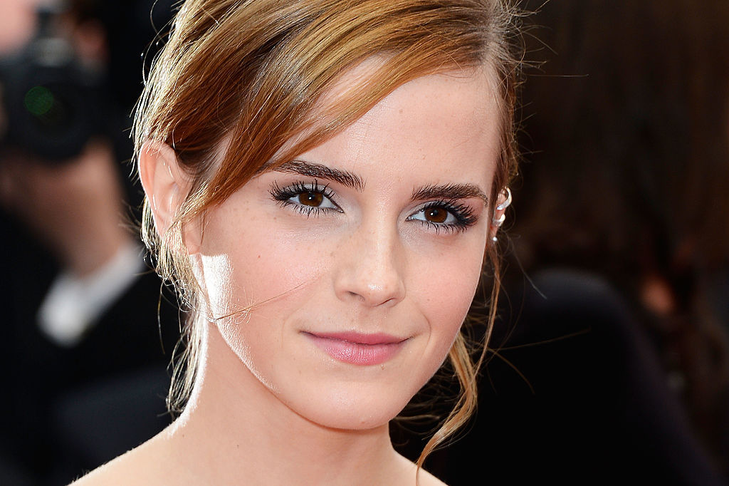 curt wall share emma watson vigina photos