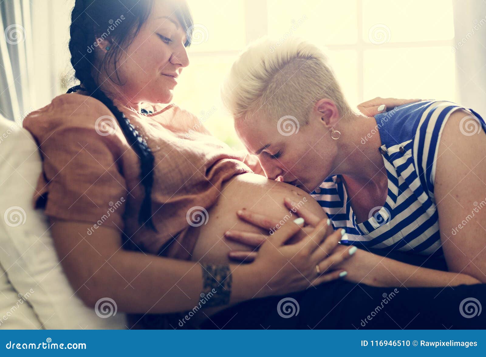 aubrey crafton share lesbian belly button licking photos