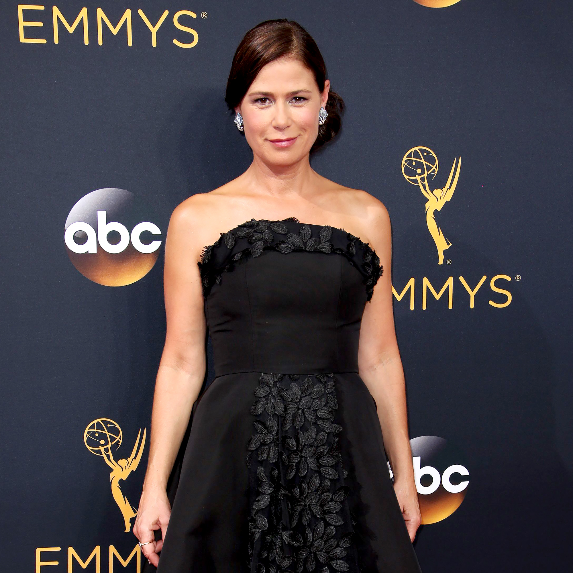 danil sutra recommends maura tierney hot pic