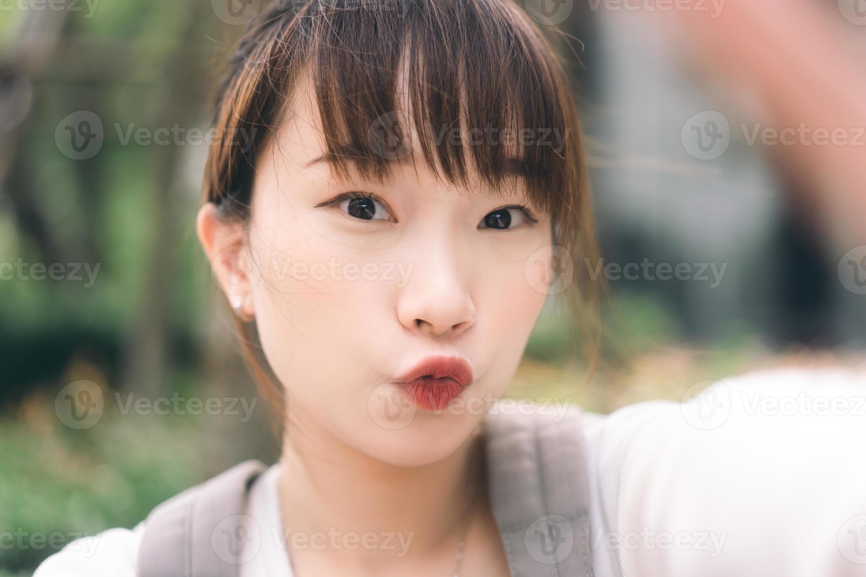 david r bailey recommends asian girl selfie pic