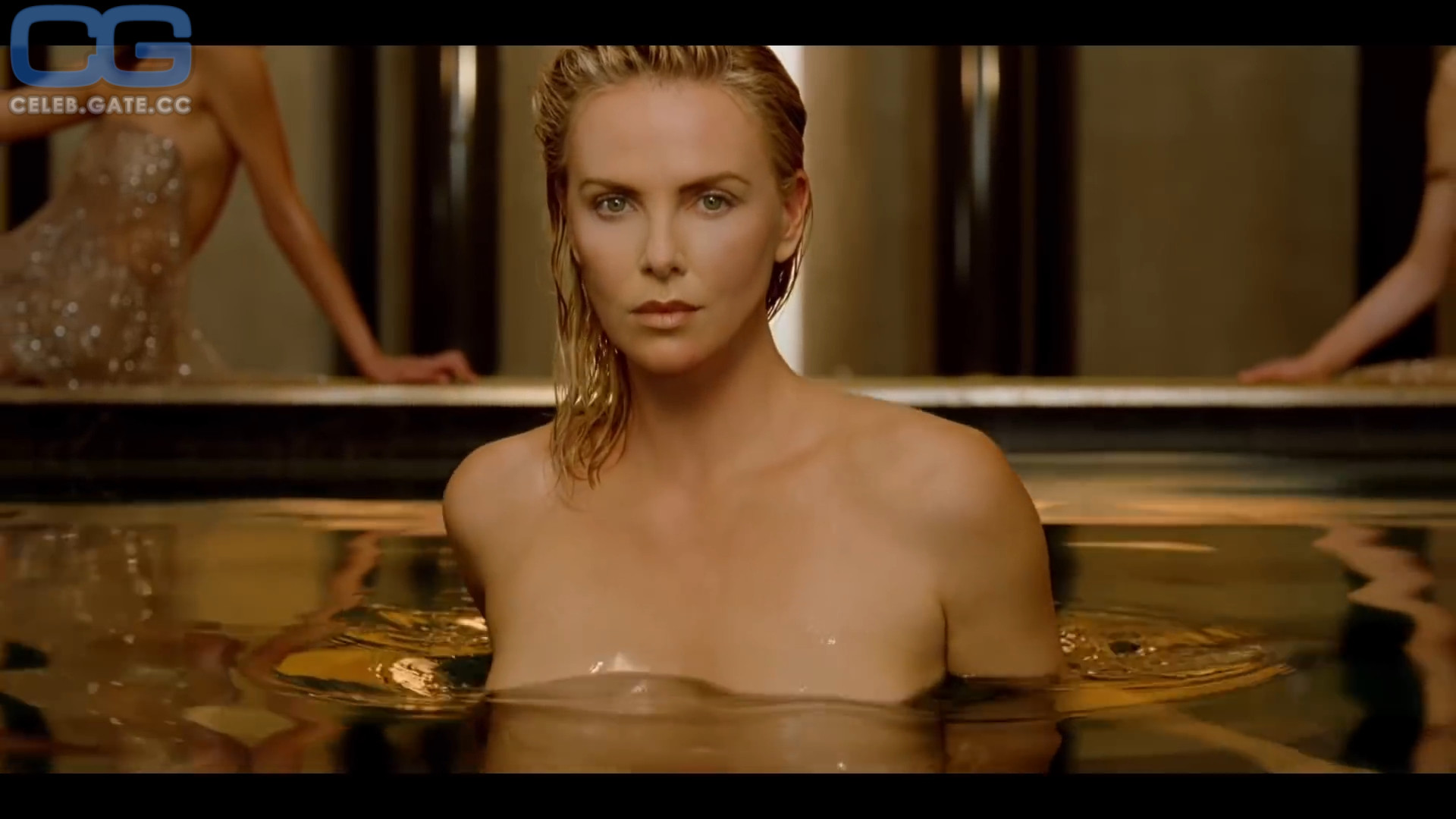 buddy hale recommends charlize theron nude pic