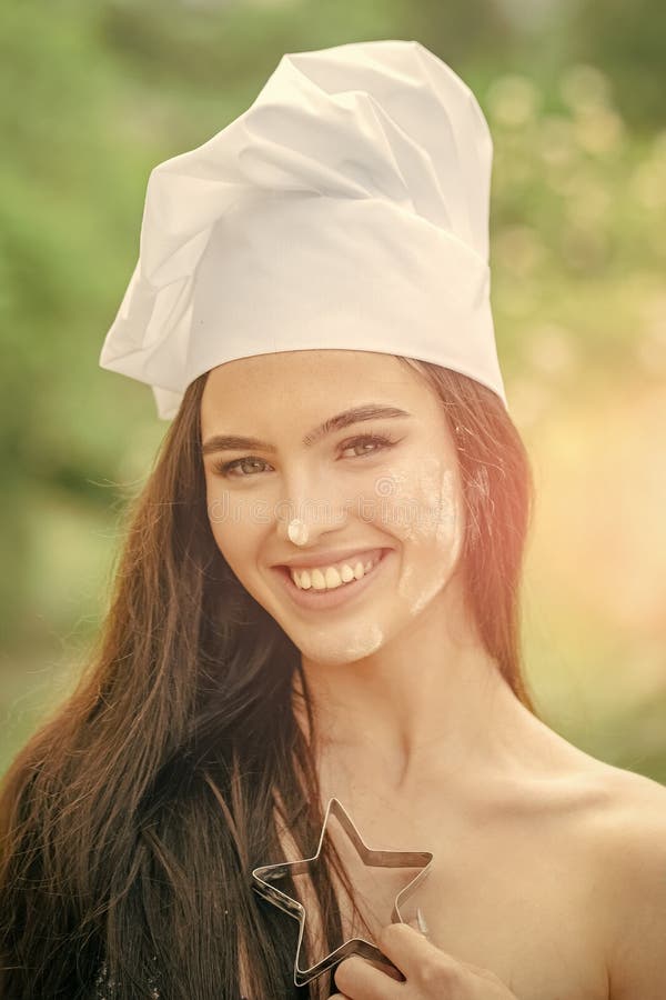 andrea theo recommends naked women cooking pic