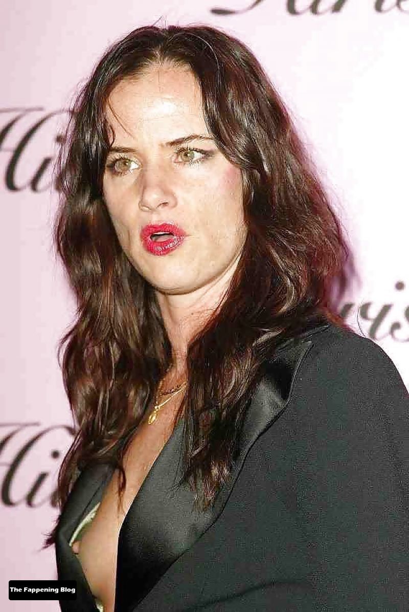 chris hancock recommends juliette lewis nude pic