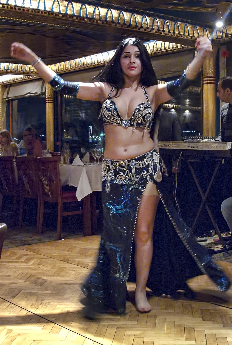 cheyenne collier share naked arab belly dance photos