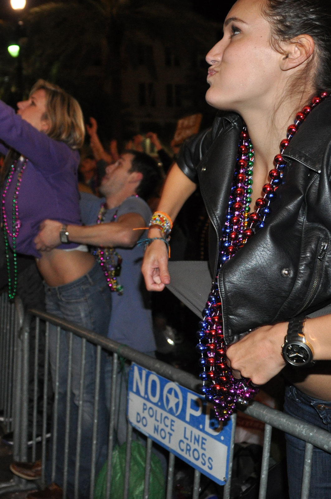 deena kelly recommends Mardi Gras 2023 Flashing