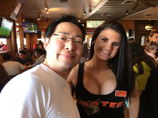 dedy parker recommends Hooters Big Tits