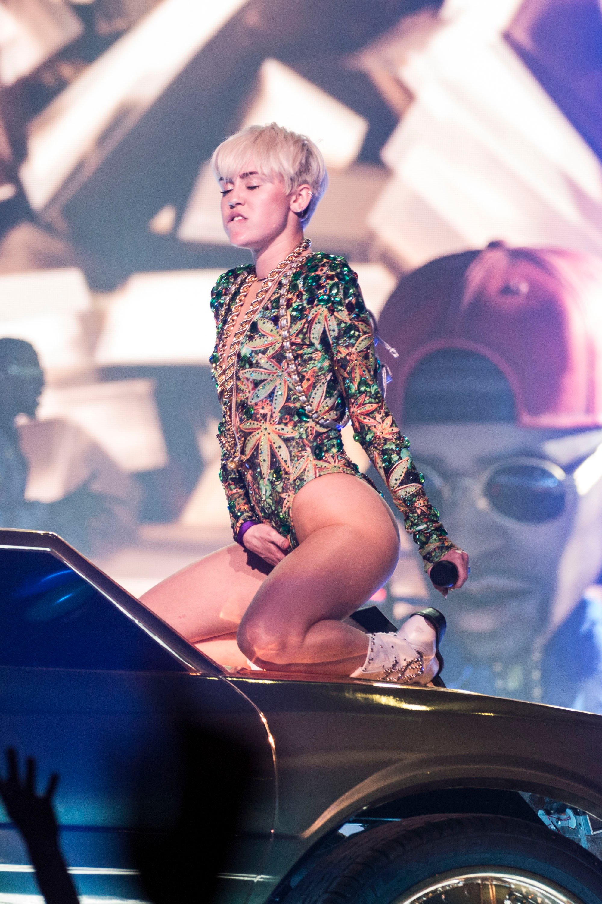 Best of Miley cyrus bloejob