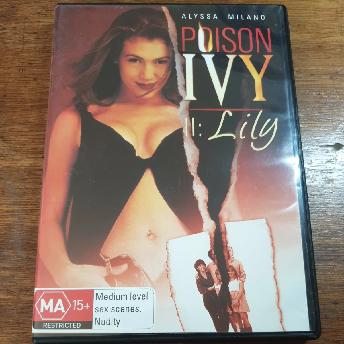 cesar jose panares recommends alyssa milano poison ivy 2 pic