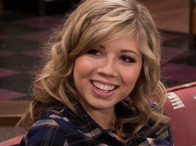 Best of Jennette mccurdy butt