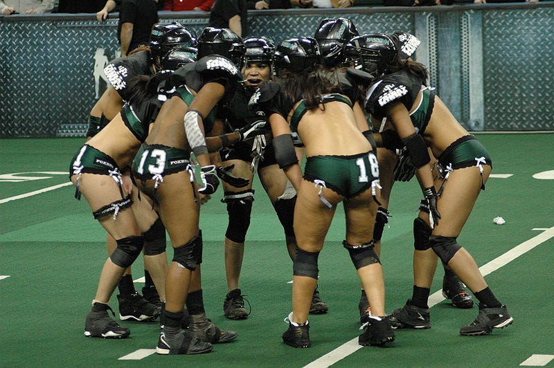 amanda dabrowski recommends Lfl Football Naked