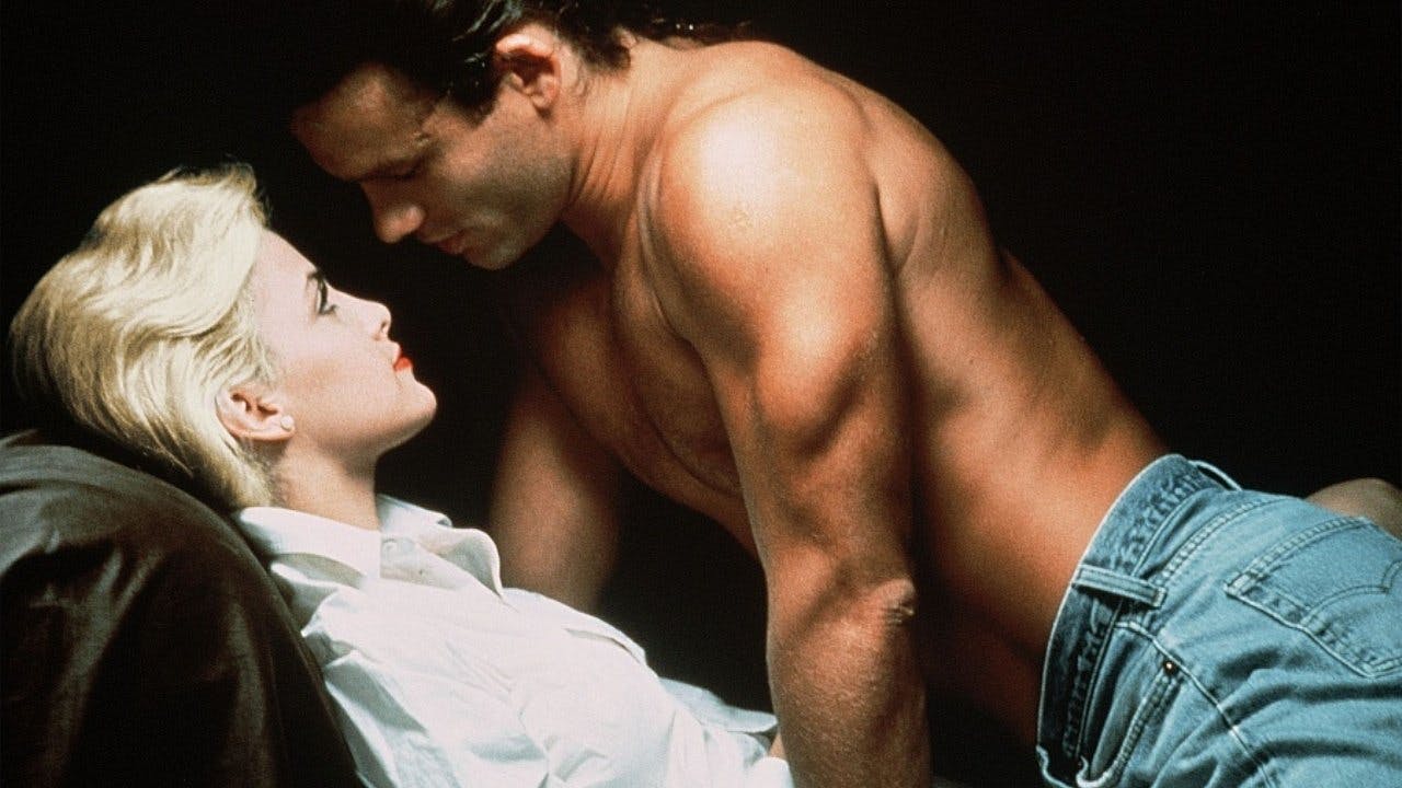 brian gunnett recommends sherilyn fenn two moon junction pic