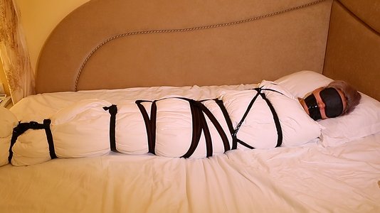 adi friling share bondage in blanket photos