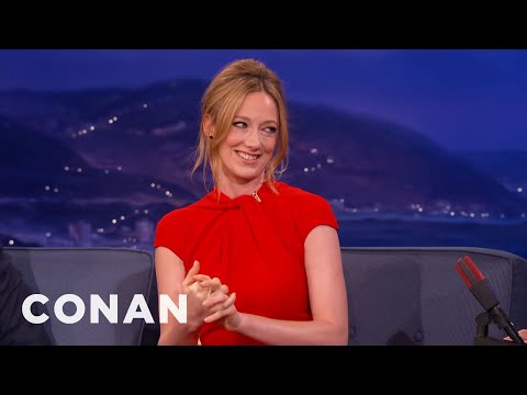 dominique majors add photo judy greer breast