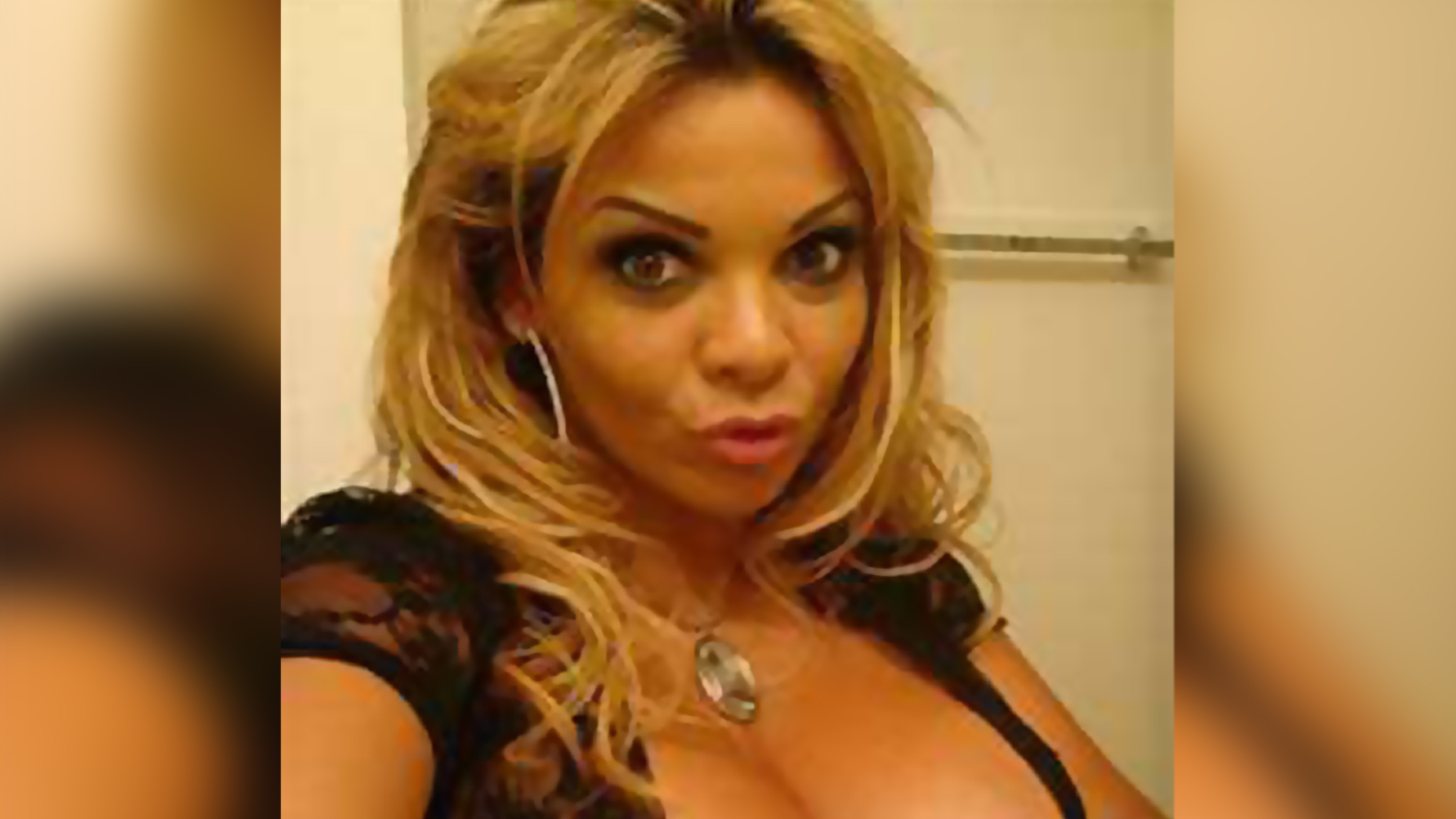 andreas kaimakamis recommends Huge Natural Breasts Webcam