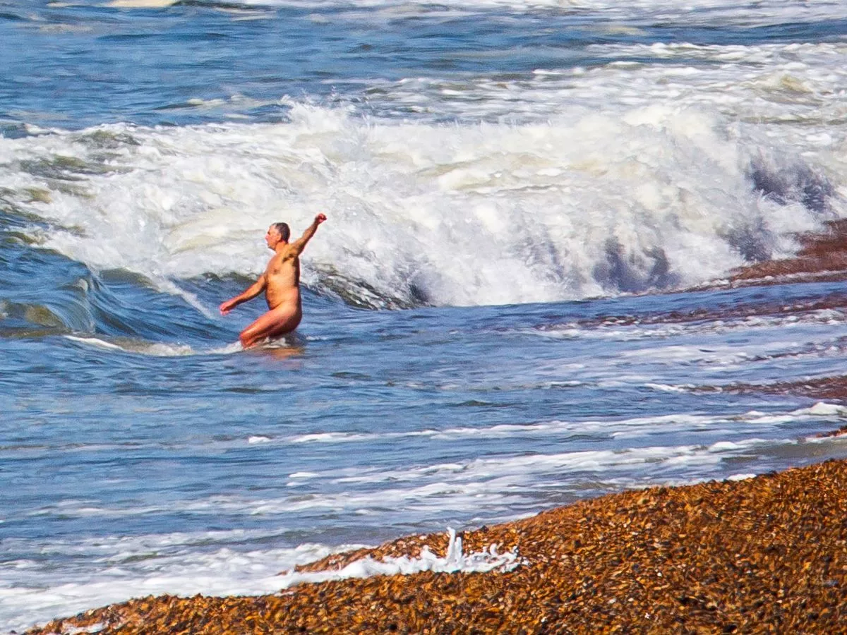 deepak maru recommends Amateur Beach Nudists