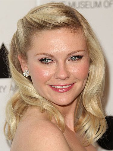 daniel akech recommends kristen dunst sexy pic