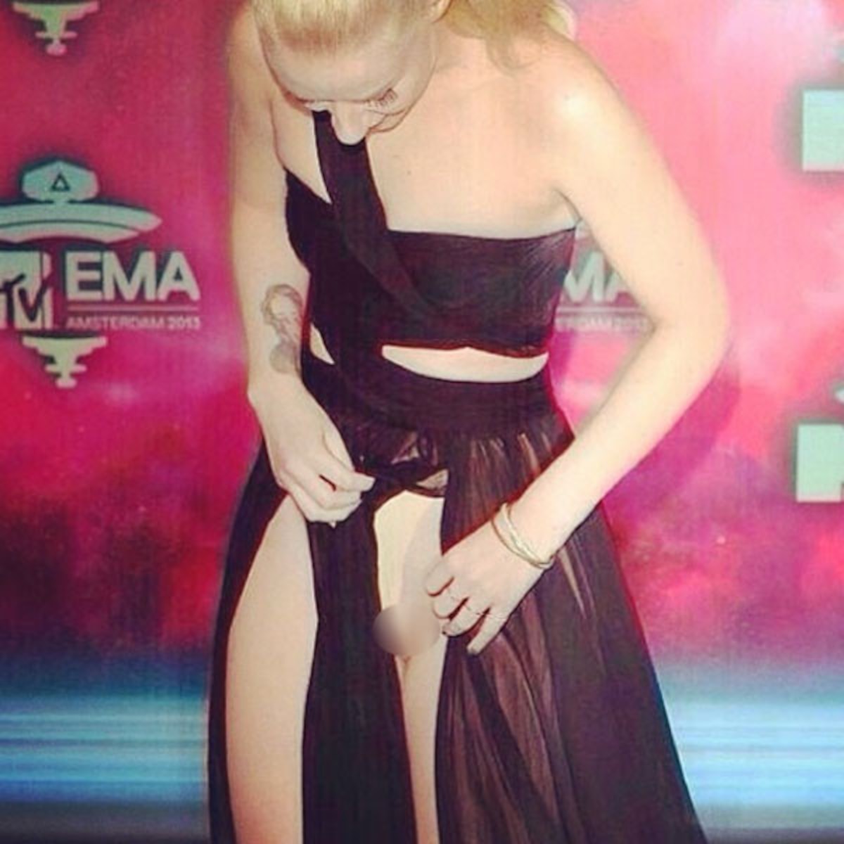 Best of Iggy azalea camel toe