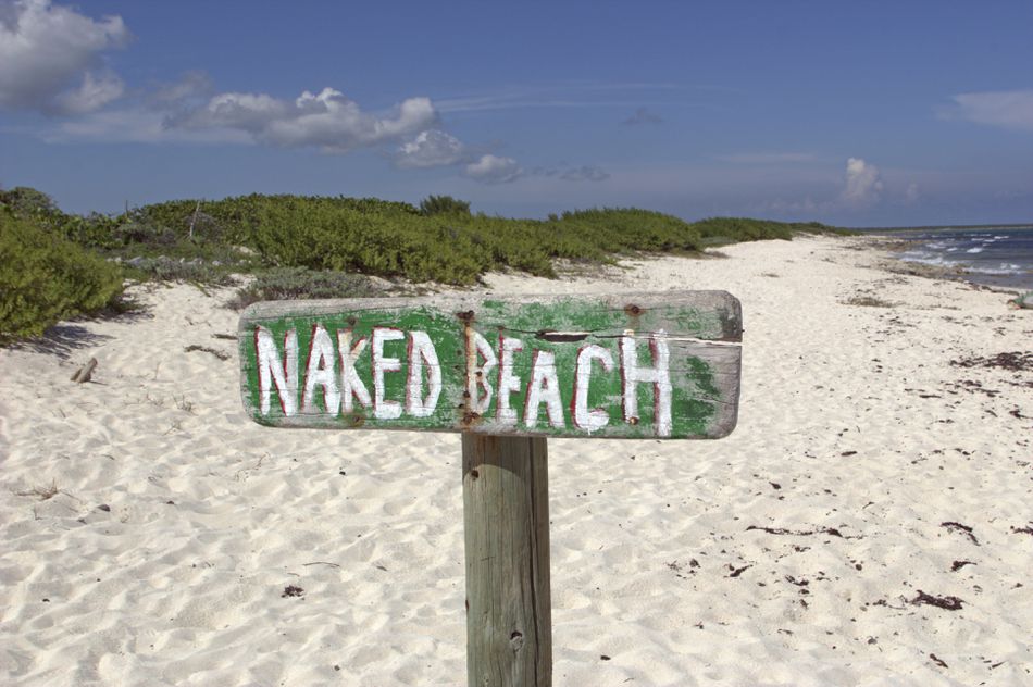 Naked Mexican Beach get off