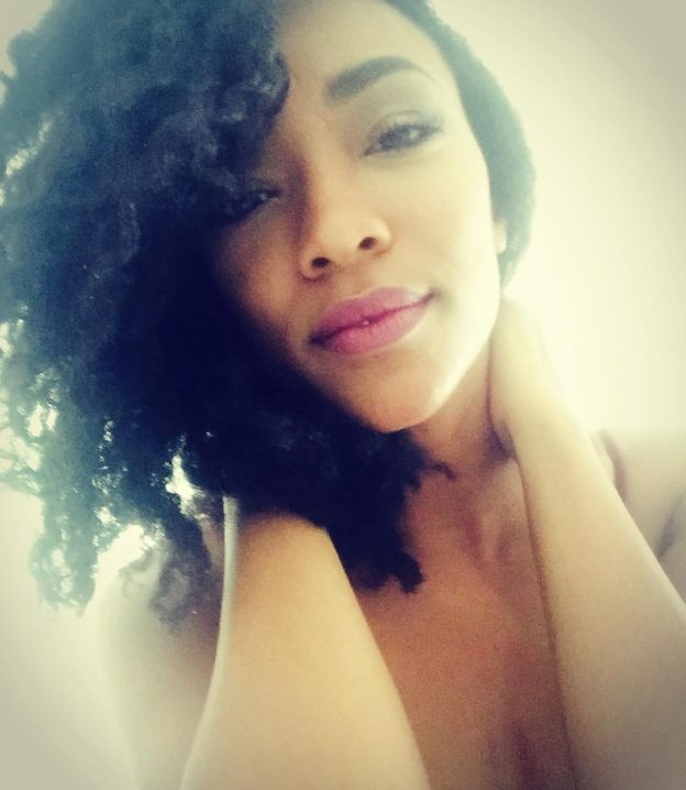 chris resendes recommends sonequa martin green nude pic