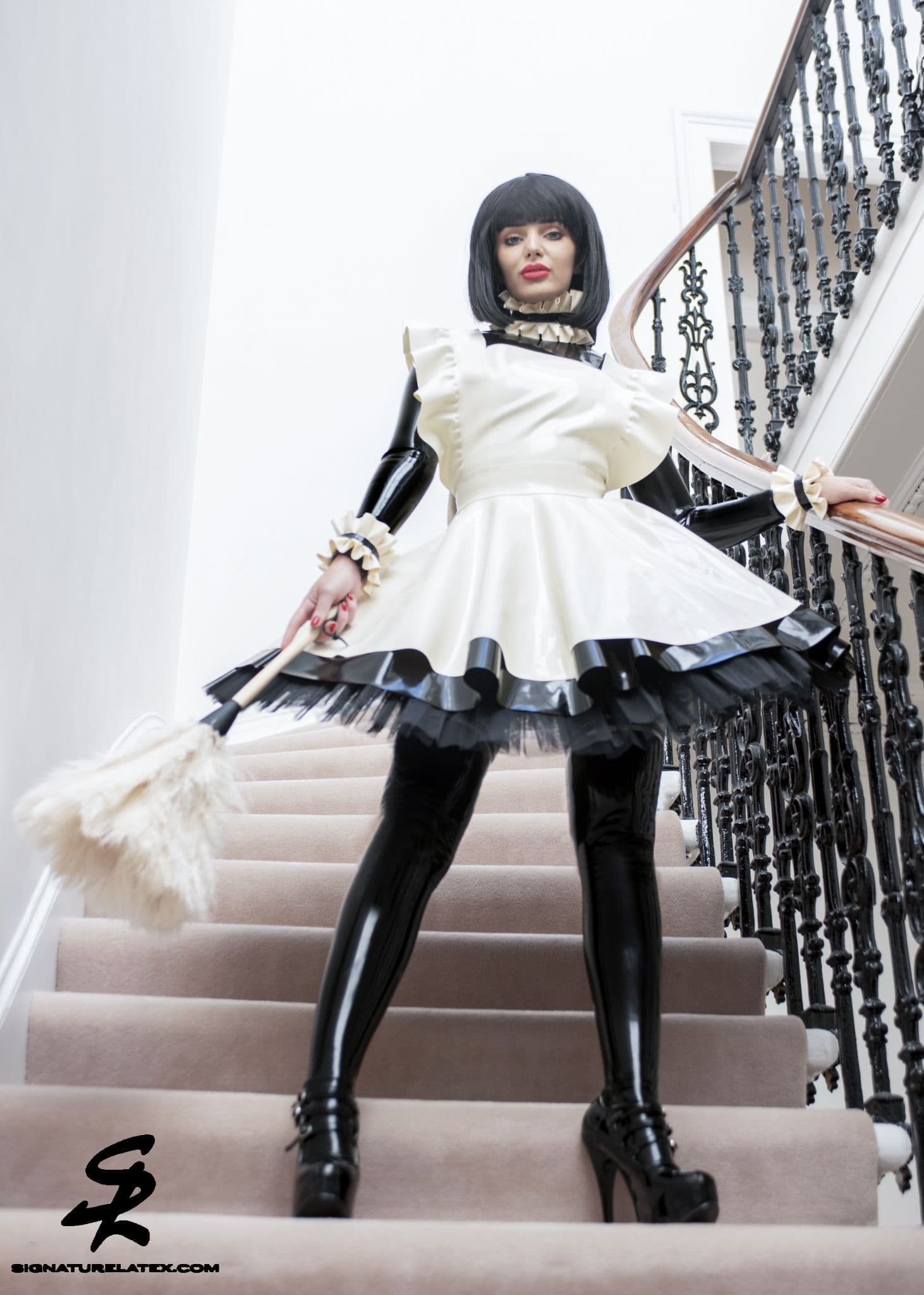 ashley lainhart add photo latex maid