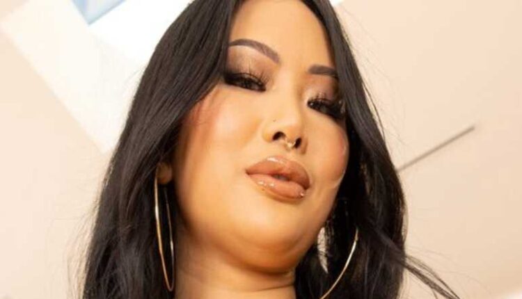 aurora kwong recommends Amara Romani And Holly Hendrix