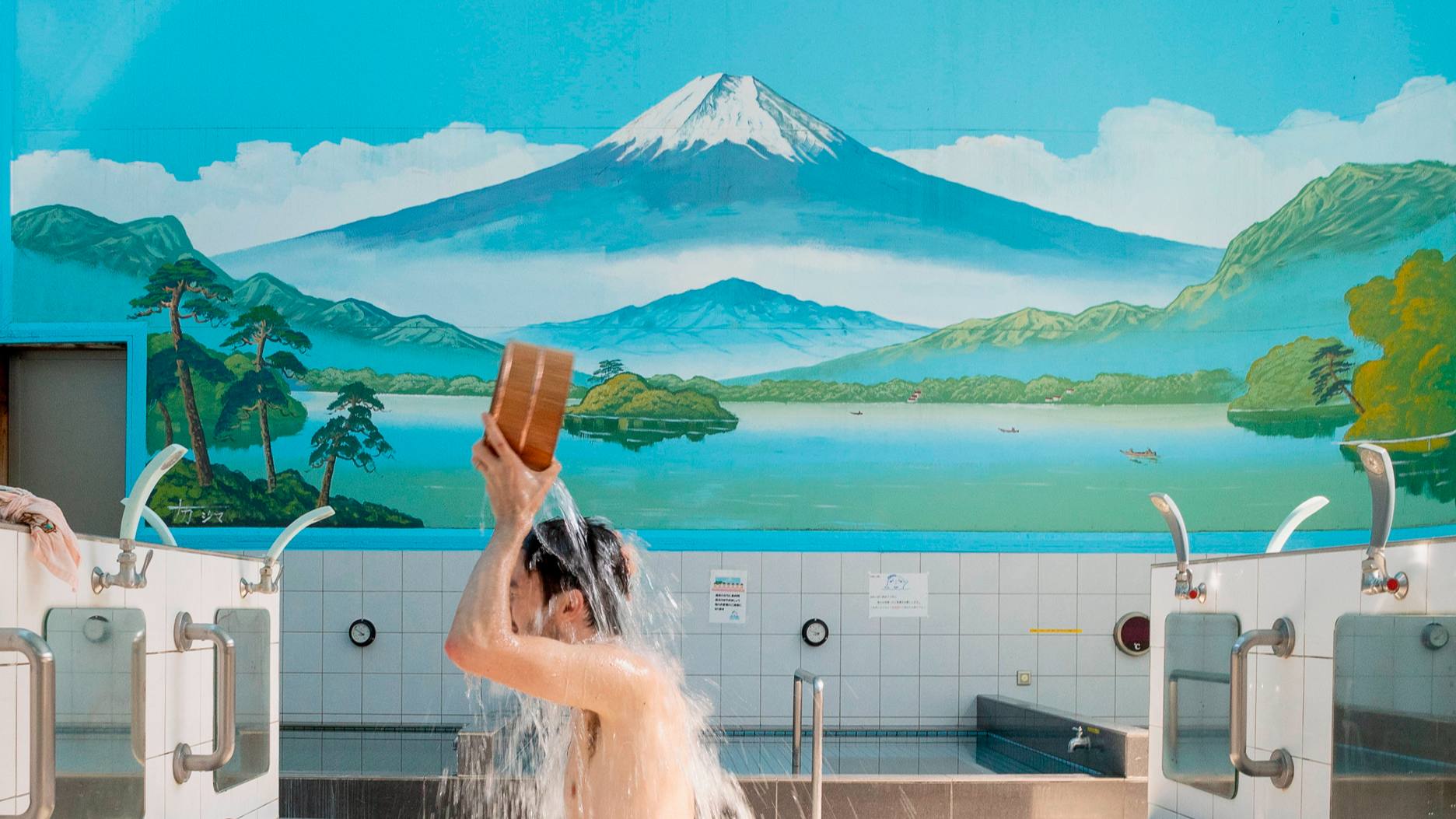 arriane dela cruz add nude bath in japan photo